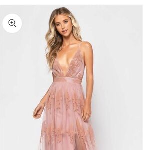 Promenade blush floral velvet maxi dress